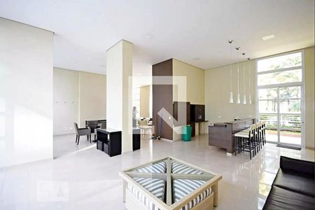 Apartamento à venda com 235m², 4 quartos e 4 vagas Apartamento à venda com 235m², 4 quartos e 4 vagasÁrea comum - Salão de festas