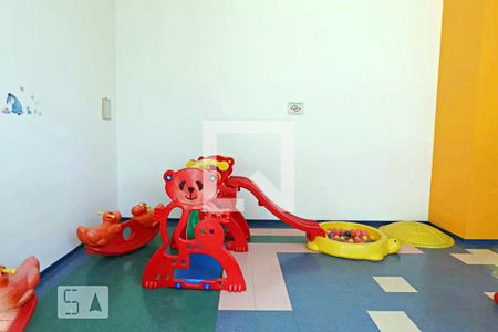 Apartamento à venda com 235m², 4 quartos e 4 vagas Apartamento à venda com 235m², 4 quartos e 4 vagasBrinquedoteca