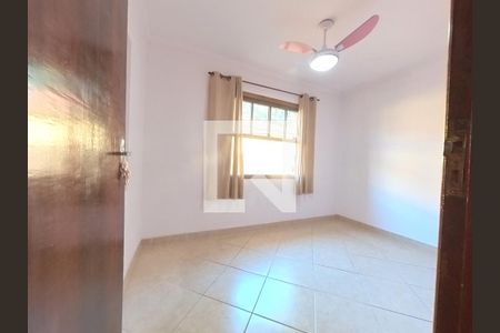 Quarto 1 de casa para alugar com 3 quartos, 549m² em Vila Comercial, São Paulo