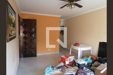 Casa para alugar com 549m², 3 quartos e 3 vagasSala