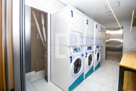Studio à venda com 21m², 1 quarto e sem vagaÁrea comum - Lavanderia coletiva 
