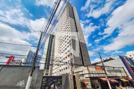 Apartamento à venda com 33m², 2 quartos e sem vaga Apartamento à venda com 33m², 2 quartos e sem vagaFachada