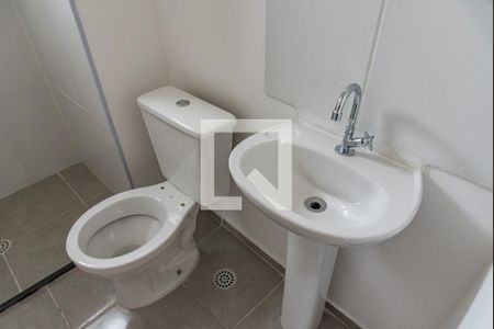 Apartamento à venda com 33m², 2 quartos e sem vaga Apartamento à venda com 33m², 2 quartos e sem vagaBanheiro