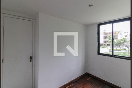 Suíte (reversível) de apartamento para alugar com 2 quartos, 60m² em Recreio dos Bandeirantes, Rio de Janeiro