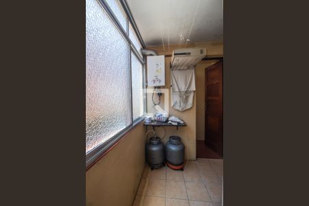 Apartamento à venda com 96m², 3 quartos e 1 vagaÁrea de serviço