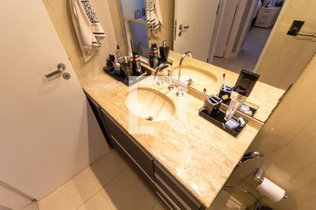 Apartamento à venda com 85m², 2 quartos e 1 vagaBanheiro 