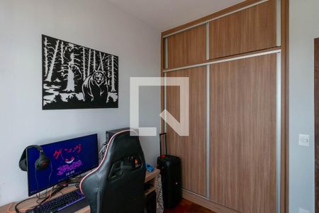 Apartamento à venda com 130m², 3 quartos e 1 vaga Apartamento à venda com 130m², 3 quartos e 1 vagaQuarto 2