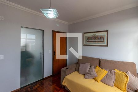 Sala de apartamento à venda com 3 quartos, 130m² em Padre Eustáquio, Belo Horizonte