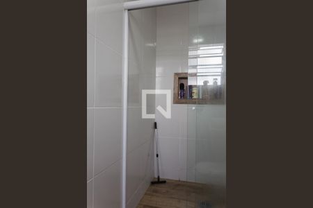 Banheiro da Suíte 1 de casa para alugar com 4 quartos, 380m² em Jardim Calux, São Bernardo do Campo