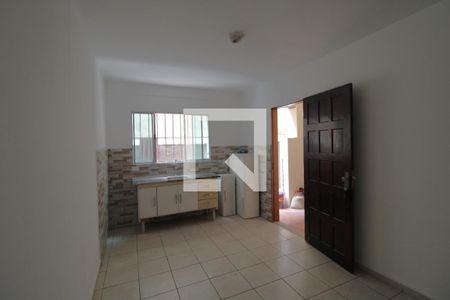 Cozinha de apartamento para alugar com 1 quarto, 40m² em Vila Campo Grande, São Paulo