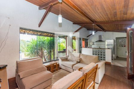 Sala de casa à venda com 4 quartos, 221m² em Havaí, Belo Horizonte