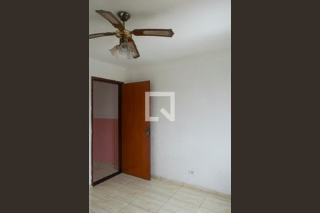 Quarto 1 de casa de condomínio para alugar com 2 quartos, 70m² em Vila Continental, São Paulo