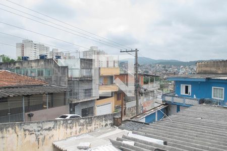 Vista Quarto 1 de casa de condomínio para alugar com 2 quartos, 70m² em Vila Continental, São Paulo