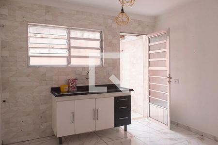 Casa de condomínio para alugar com 70m², 2 quartos e 1 vagaCozinha