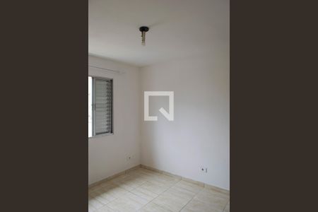 Quarto 2 de casa de condomínio para alugar com 2 quartos, 70m² em Vila Continental, São Paulo