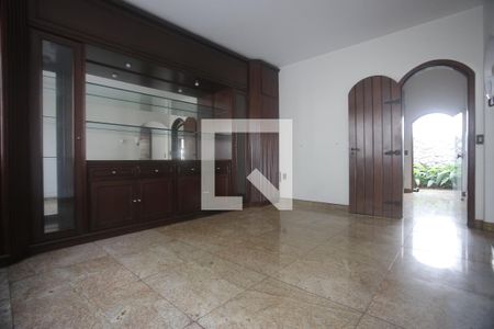 Sala 2 de casa para alugar com 6 quartos, 329m² em Alto Caiçaras, Belo Horizonte