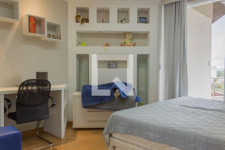 Casa de condomínio para alugar com 480m², 5 quartos e 6 vagasSuíte 3