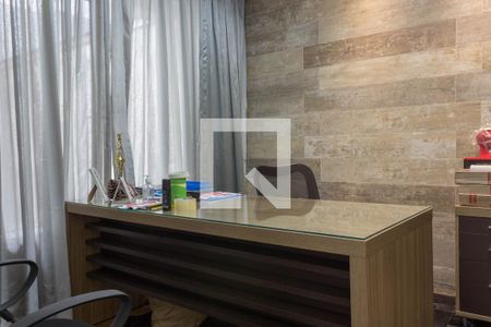 Casa de condomínio para alugar com 480m², 5 quartos e 6 vagasEscritório