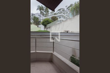 Casa de condomínio para alugar com 480m², 5 quartos e 6 vagasVaranda da Suíte 2