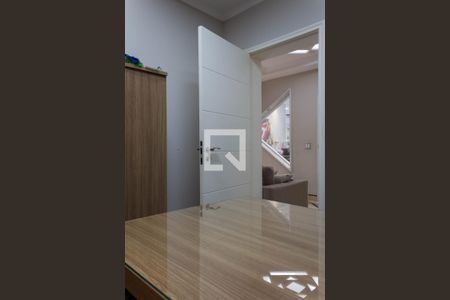 Casa de condomínio para alugar com 480m², 5 quartos e 6 vagasEscritório