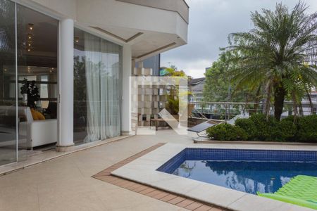 Casa de condomínio para alugar com 480m², 5 quartos e 6 vagasÁrea comum