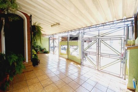 Casa à venda com 250m², 2 quartos e 3 vagasGaragem 