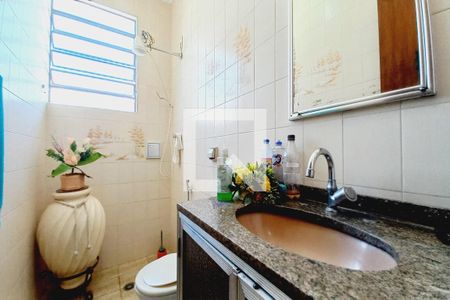 Banheiro de casa para alugar com 3 quartos, 250m² em Jardim Garcia, Campinas