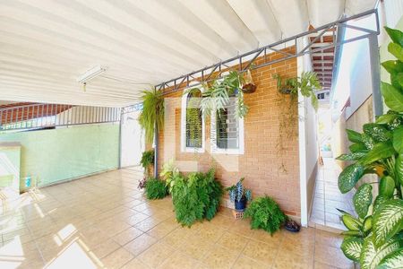 Casa à venda com 250m², 2 quartos e 3 vagasFachada do Prédio