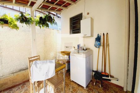 Casa à venda com 250m², 2 quartos e 3 vagasÁrea de Serviço