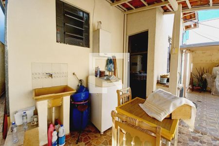 Casa à venda com 250m², 2 quartos e 3 vagasÁrea de Serviço