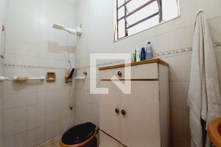 Casa à venda com 250m², 2 quartos e 3 vagasBanheiro da Suíte