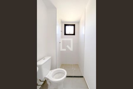 Apartamento à venda com 33m², 2 quartos e sem vagaBanheiro