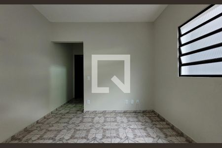 Casa para alugar com 45m², 1 quarto e sem vagaSala