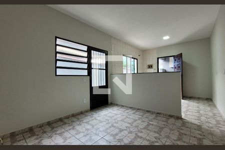 Casa para alugar com 45m², 1 quarto e sem vagaSala
