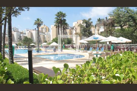 Apartamento à venda com 144m², 3 quartos e 3 vagasÁrea comum - Piscina