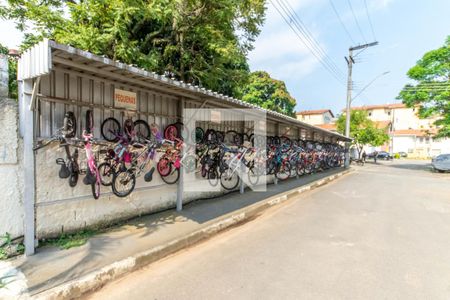 Casa de condomínio para alugar com 49m², 2 quartos e 1 vaga Casa de condomínio para alugar com 49m², 2 quartos e 1 vagaBicicletário