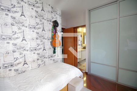 Apartamento à venda com 183m², 4 quartos e 4 vagasSemi suite 2