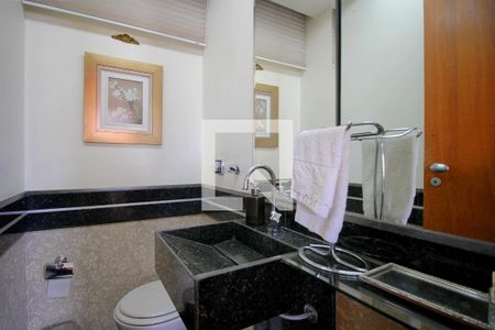 Apartamento à venda com 183m², 4 quartos e 4 vagasLavabo da Sala