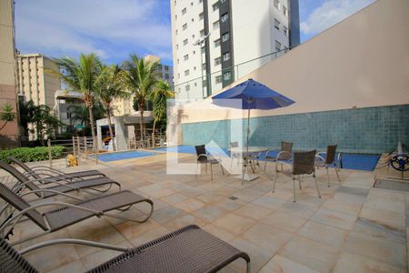 Apartamento à venda com 183m², 4 quartos e 4 vagasÁrea comum - Piscina