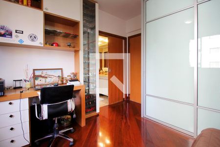 Apartamento à venda com 183m², 4 quartos e 4 vagasSemi suite 1