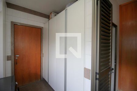 Apartamento à venda com 183m², 4 quartos e 4 vagasÁrea de Serviço