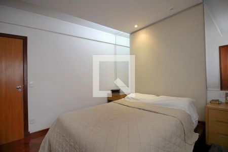Apartamento à venda com 183m², 4 quartos e 4 vagasSuite