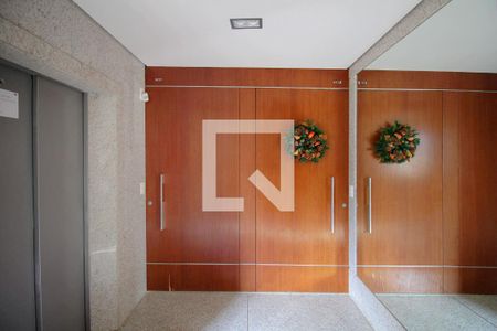 Apartamento à venda com 183m², 4 quartos e 4 vagasHall de entrada do apartamento