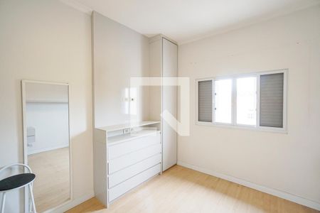 Casa à venda com 158m², 3 quartos e 4 vagasSuíte