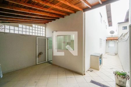 Casa à venda com 158m², 3 quartos e 4 vagasQuintal