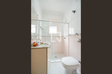 Casa à venda com 158m², 3 quartos e 4 vagasBanheiro social