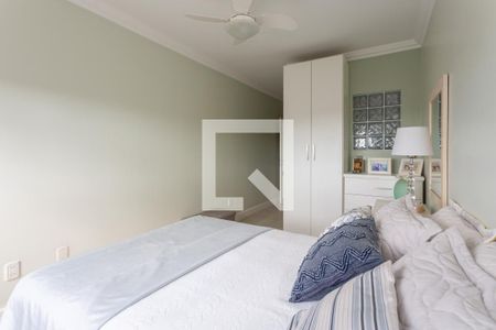 Casa à venda com 900m², 4 quartos e 8 vagasQuarto 