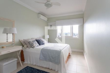 Casa à venda com 900m², 4 quartos e 8 vagasQuarto 