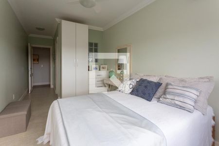 Casa à venda com 900m², 4 quartos e 8 vagasQuarto 