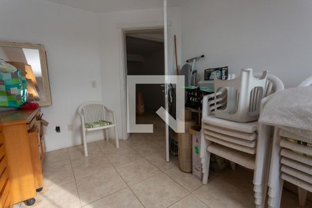 Casa à venda com 900m², 4 quartos e 8 vagasArea de serviço 